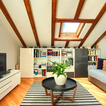 Giovanna Con Terrazza Panoramica, Jacuzzi E Sauna Loano