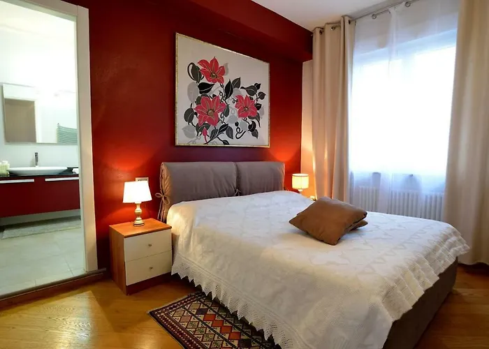 Holiday home Giovanna Con Terrazza Panoramica, Jacuzzi E Sauna Loano