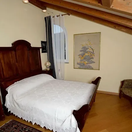 Giovanna Con Terrazza Panoramica, Jacuzzi E Sauna Semesterbostad *